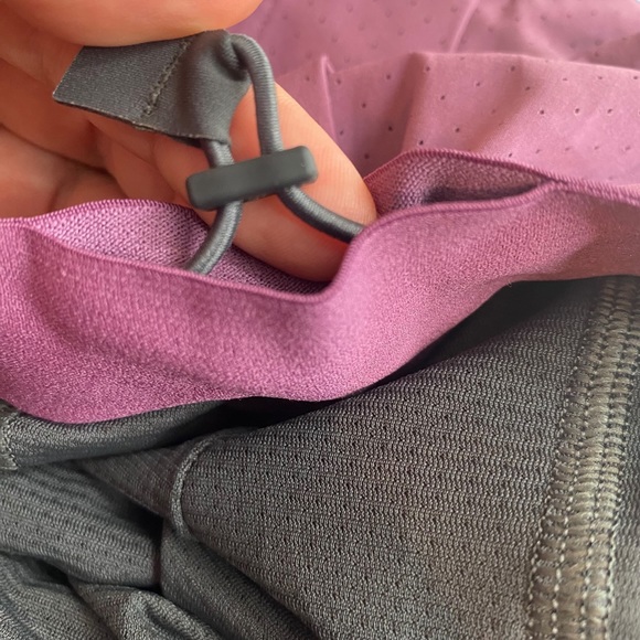 Lululemon mens surge shorts 6” lined special edition purple black size L New - Picture 12 of 12